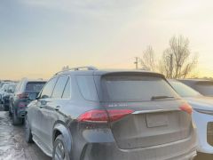 Сүрөт унаа Mercedes-Benz GLC