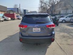 Сүрөт унаа Toyota Highlander