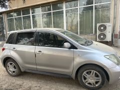 Сүрөт унаа Toyota Ist