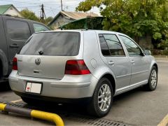 Фото авто Volkswagen Golf