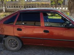 Сүрөт унаа Daewoo Nexia