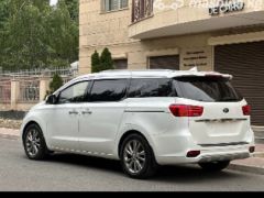 Фото авто Kia Carnival