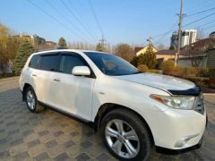 Сүрөт унаа Toyota Highlander