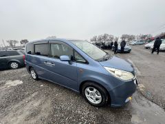 Фото авто Honda Stepwgn