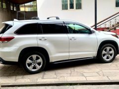 Сүрөт унаа Toyota Highlander