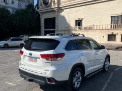 Сүрөт унаа Toyota Highlander