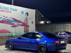 Сүрөт унаа BMW M5