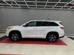 Сүрөт унаа Toyota Highlander