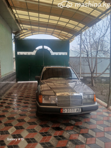 Mercedes-Benz W124