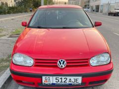 Фото авто Volkswagen Golf