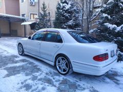 Photo of the vehicle Mercedes-Benz E-Класс