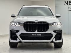 Фото авто BMW X7