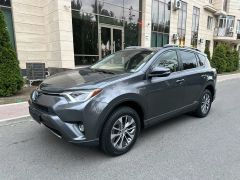 Photo of the vehicle Toyota RAV4