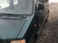 Сүрөт унаа Suzuki Wagon R+