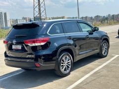 Сүрөт унаа Toyota Highlander