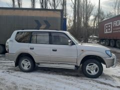 Сүрөт унаа Toyota Land Cruiser Prado