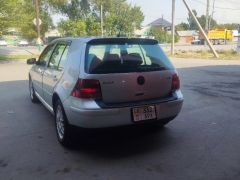 Photo of the vehicle Volkswagen Golf