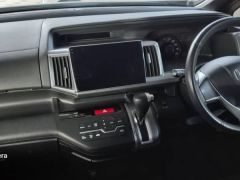 Фото авто Honda Stepwgn