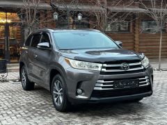 Сүрөт унаа Toyota Highlander