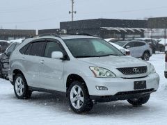 Photo of the vehicle Lexus RX