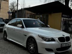 Photo of the vehicle BMW 5 Series