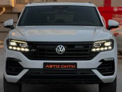 Фото авто Volkswagen Touareg