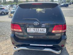 Сүрөт унаа Toyota Fortuner