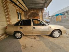 Сүрөт унаа Daewoo Nexia