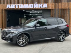 Фото авто BMW X5