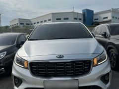 Сүрөт унаа Kia Carnival