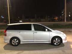 Фото авто Toyota Wish