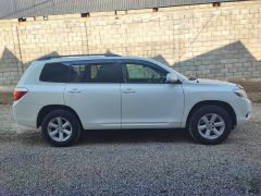 Photo of the vehicle Toyota Highlander