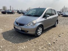 Фото авто Honda Fit