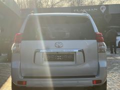 Фото авто Toyota Land Cruiser Prado