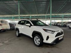 Фото авто Toyota RAV4