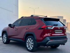 Сүрөт унаа Toyota RAV4