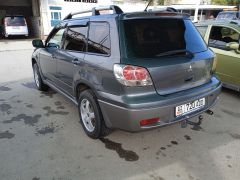 Сүрөт унаа Mitsubishi Outlander