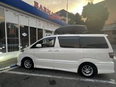 Сүрөт унаа Toyota Alphard