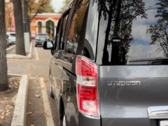 Фото авто Honda Stepwgn