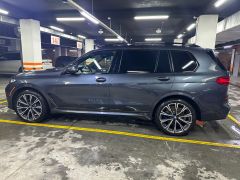 Фото авто BMW X7