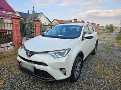 Photo of the vehicle Toyota RAV4