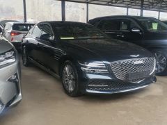 Photo of the vehicle Genesis G80