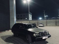 Фото авто Mercedes-Benz W124