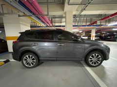 Сүрөт унаа Toyota RAV4