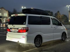 Сүрөт унаа Toyota Alphard