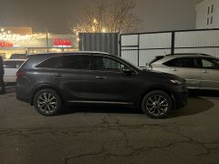 Photo of the vehicle Kia Sorento