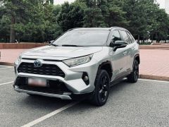 Photo of the vehicle Toyota RAV4