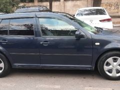 Фото авто Volkswagen Golf