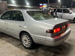 Сүрөт унаа Toyota Camry