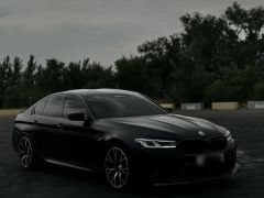 Сүрөт унаа BMW M5